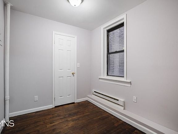 5th image of 318 W 49th St #4FW1