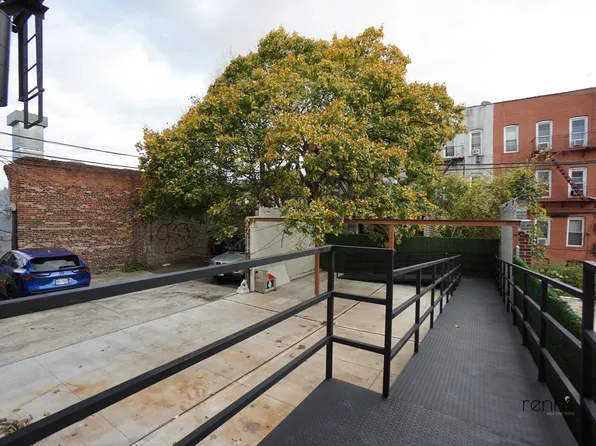 1620 Prospect Place image 18 of 20