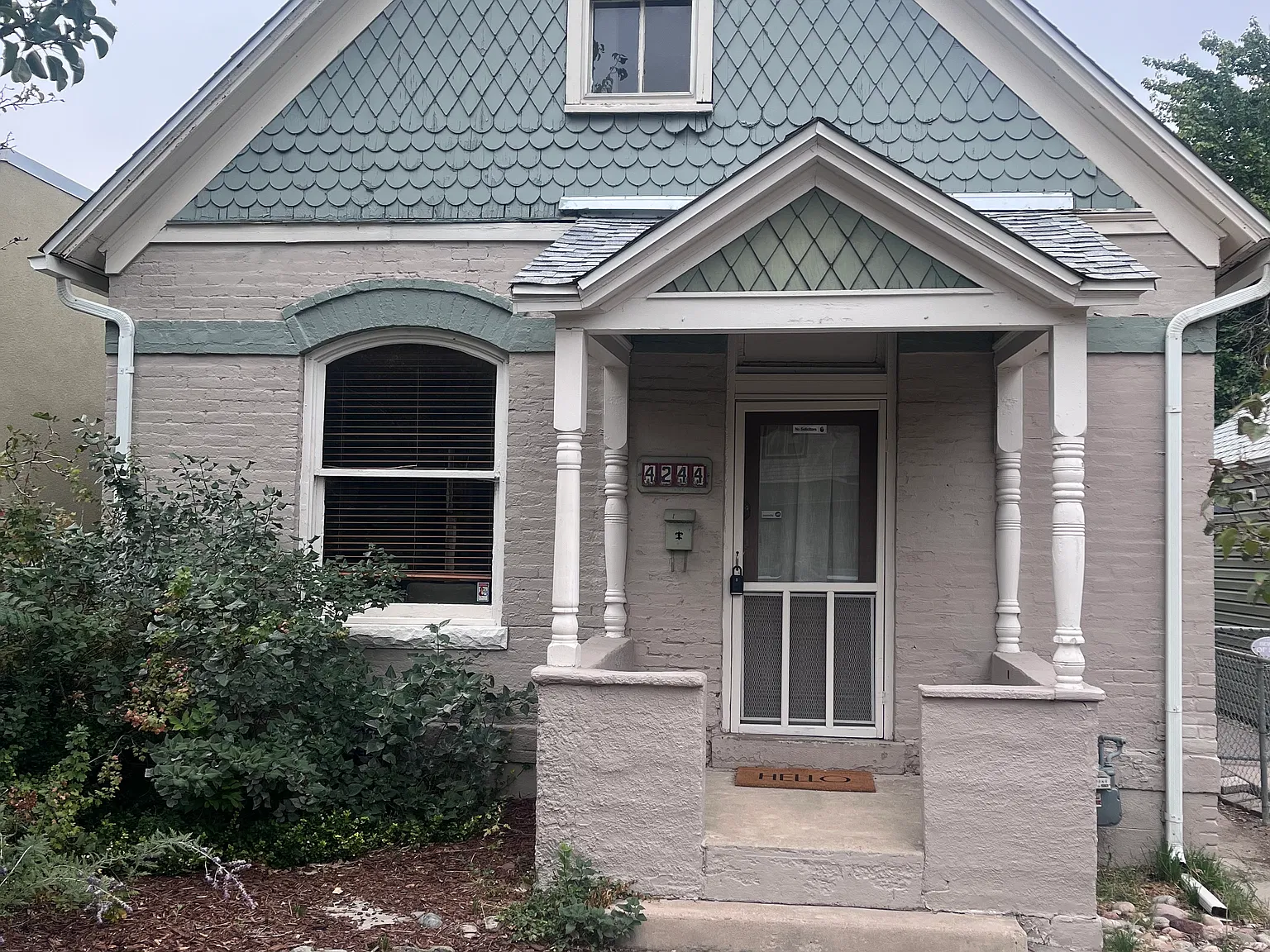 2 bed, 1300 sqft, $2,800 — Photo 2