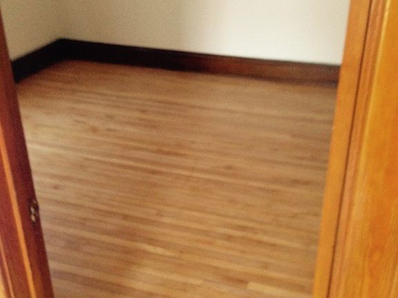 3rd image of 4928 S Kirkwood Ave #4