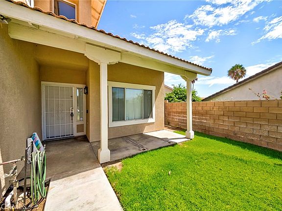 3rd image of 701 Barnsley Way