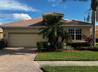 409 River Enclave Ct, Bradenton, FL 34212