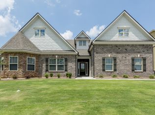 25 Ridgemont Way SE, Cartersville, GA 30120