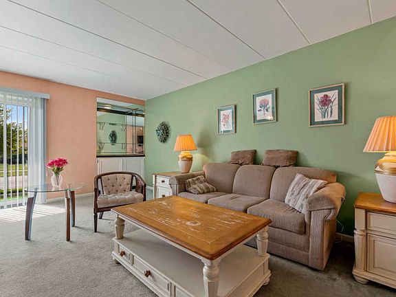 4th image of 9819 S Keeler Ave APT 1B