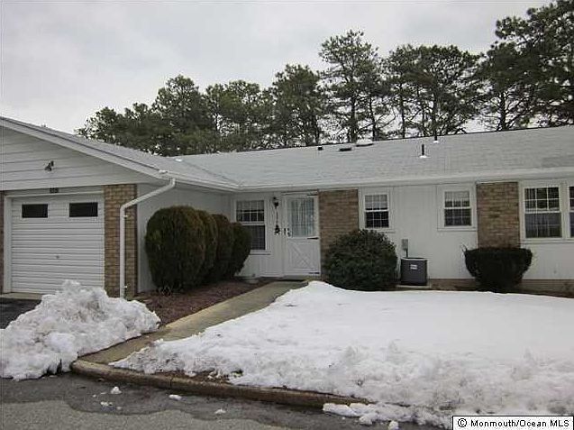 1st image of 33 Gramercy Lane #C