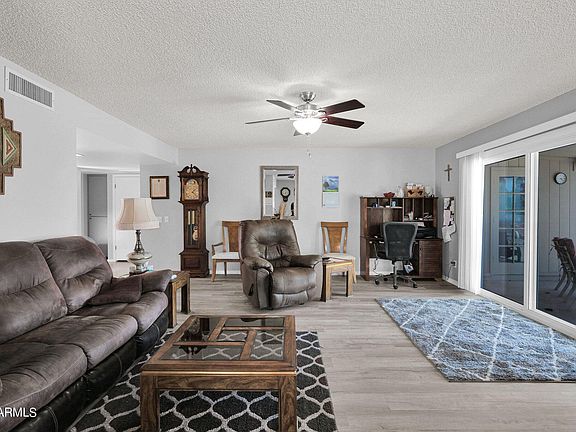 4th image of 25802 S BRENTWOOD Drive