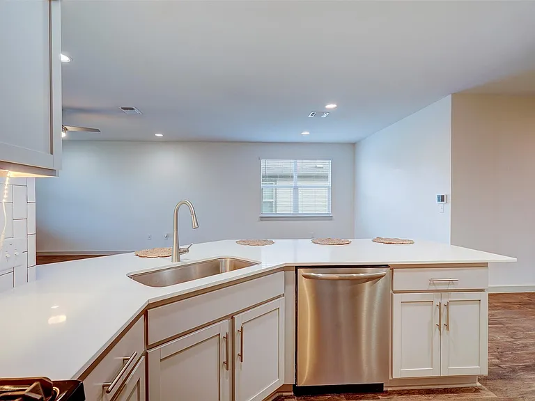 4613 Tully Dr — Photo 21