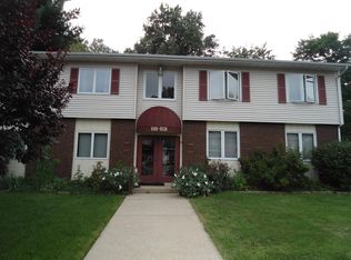 1024 S Jackson Blvd, Chesterton, IN 46304