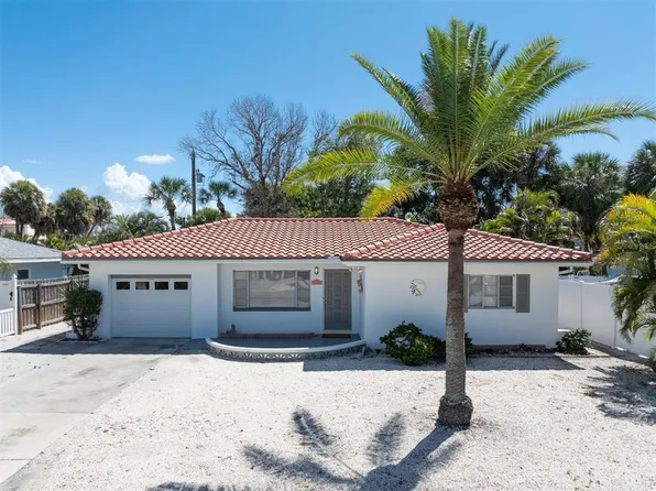456 85th Ave, Saint Pete Beach, FL 33706
