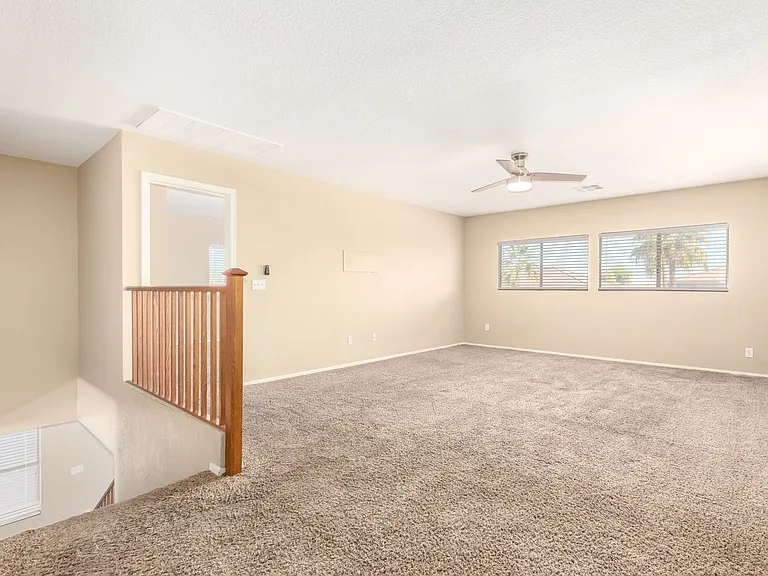 1310 E Beth Dr — Photo 22
