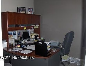 3rd image of 5699 Lenox Ave