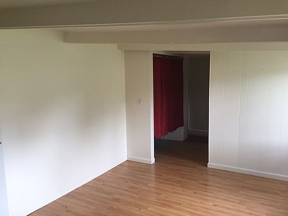 5th image of 1451 Sally Ln