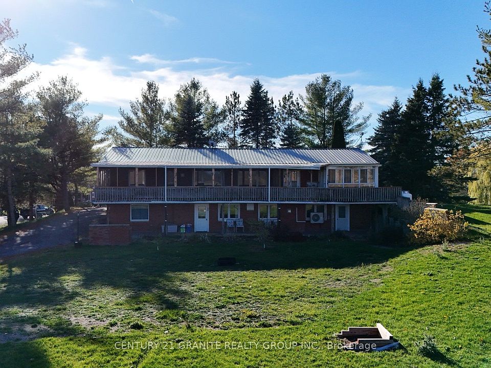 1st image of 15 E Hungerford Rd