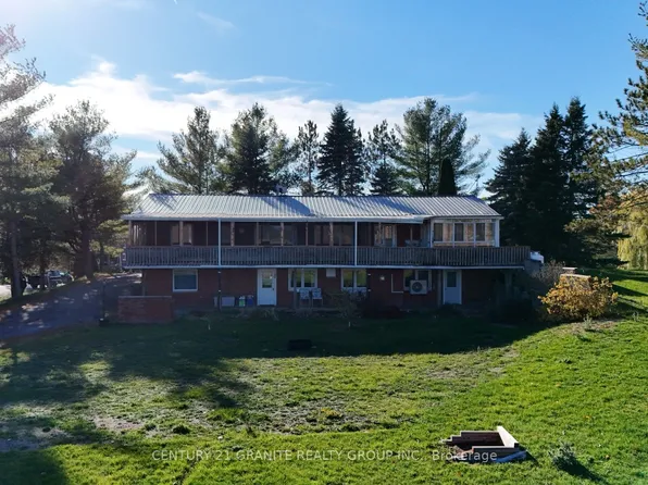 15 E Hungerford Rd, Tweed, ON K0K 3J0