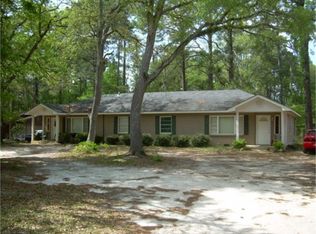 809 McIntosh Rd, Albany, GA 31701