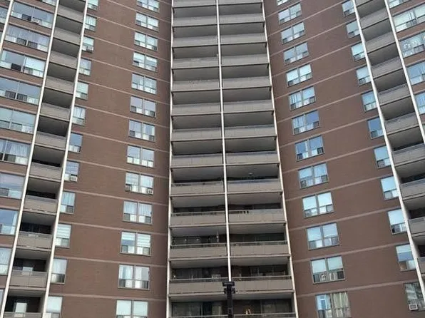 15 Vicora Linkway #1508, Toronto, ON M3C 1A7