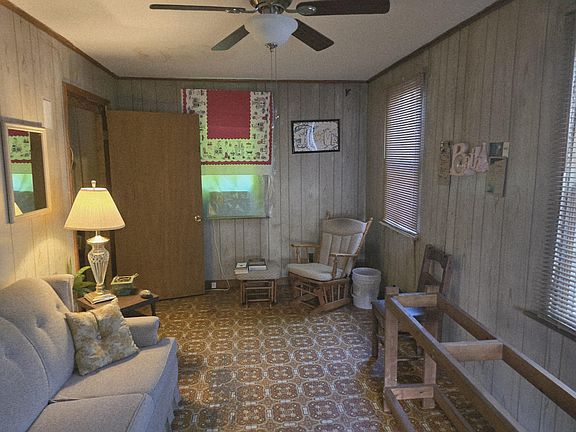 5th image of 166 President St
