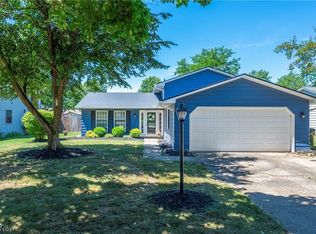 176 Timberlane Dr, Elyria, OH