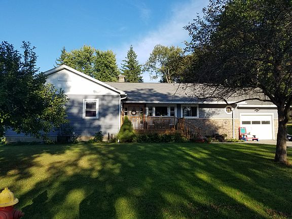 3rd image of 15 James St