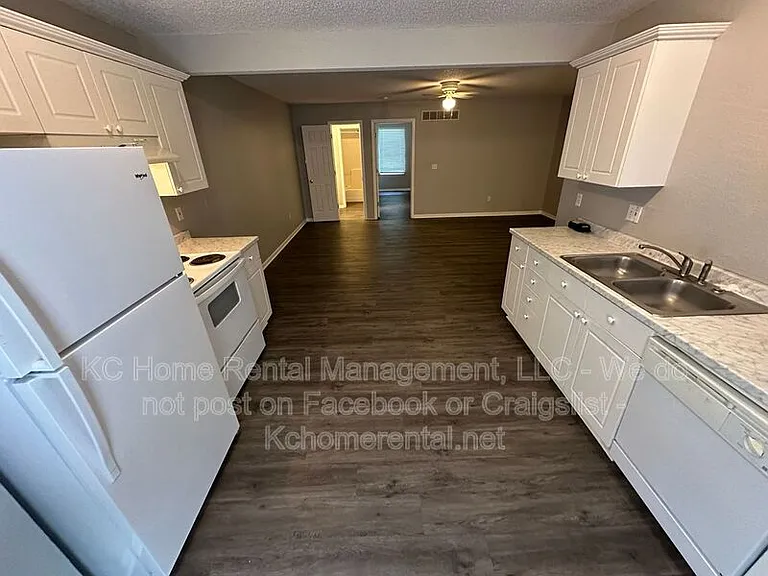 5654 N Anita Ave — Photo 4