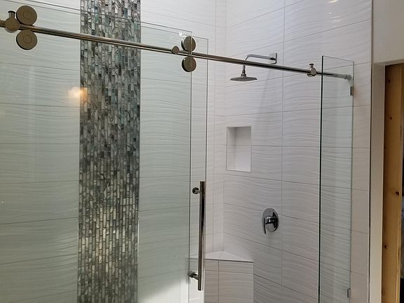 Master walk-in double shower