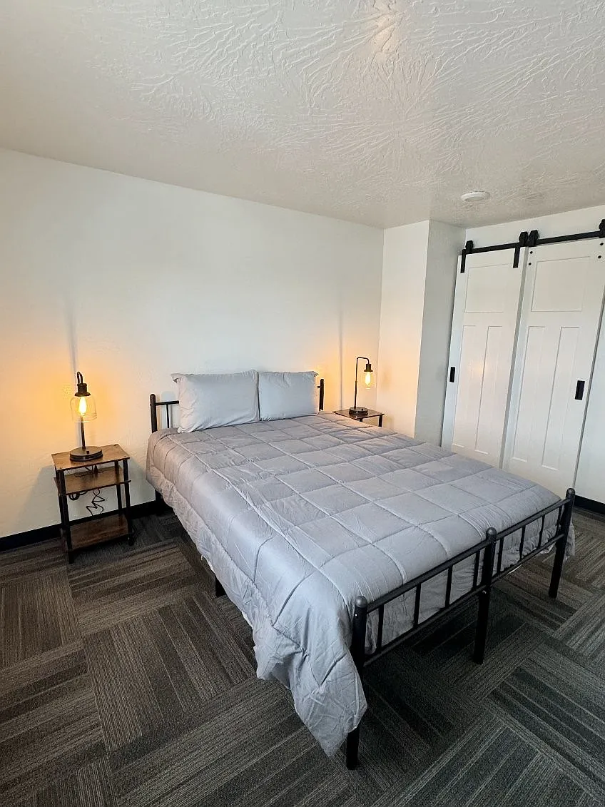 1 bed, 700 sqft, $1,000 — Photo 1