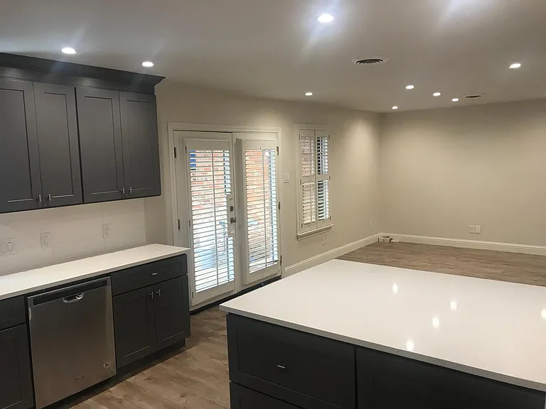 Kitchen dining room