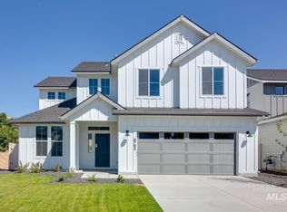 8792 W Eminence Dr, Boise, ID 83714