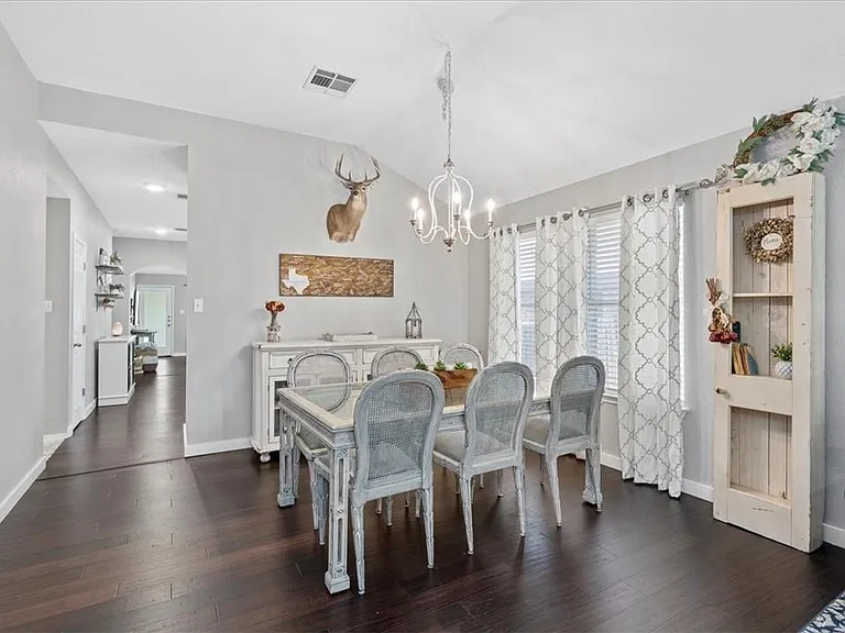 14500 Mowsbury Dr — Photo 6