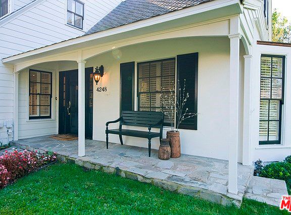 3rd image of 4248 Agnes Ave