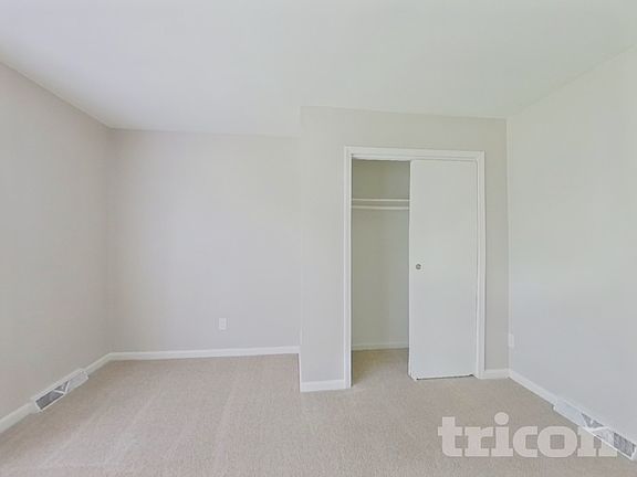 3rd image of 6010 Sullins Rd