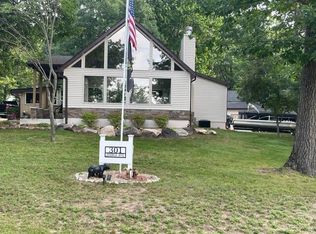 301 Pebble Ave, Roscommon, MI 48653