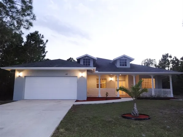 5915 NW Hann Dr, Port Saint Lucie, FL 34986