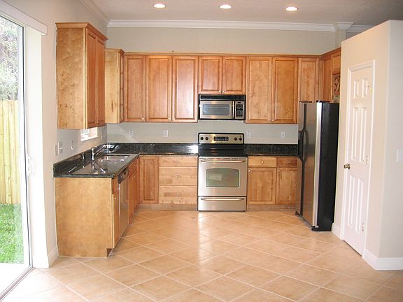 3rd image of 8003 Kaureen Garden Pl