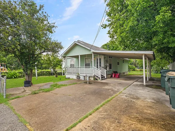 115 Staples Rd, San Marcos, TX 78666