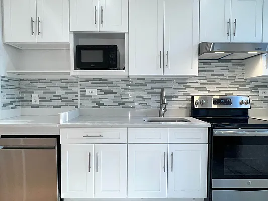 Rented by Corcoran | media 9