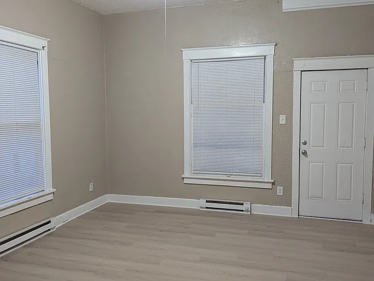 121 Saratoga St #1 — Photo 1