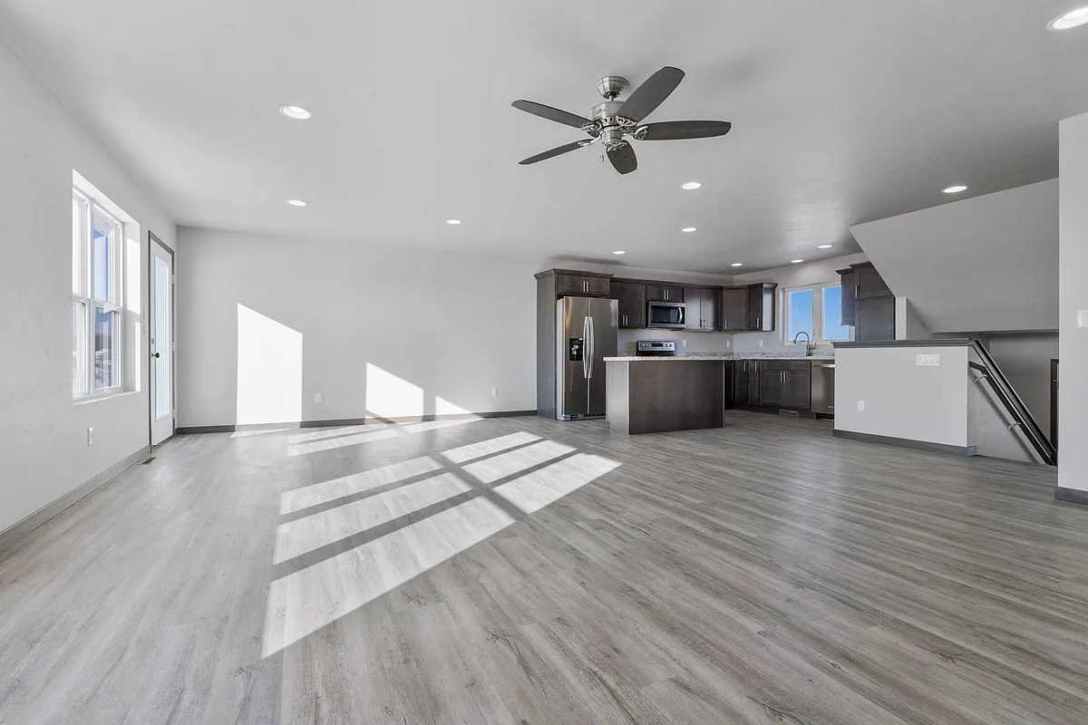 Building Photo - 3697 E Rubyred Dr #1