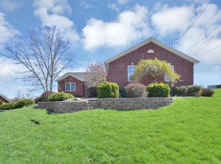 3716 Longhorn Dr, Hamilton, OH 45013