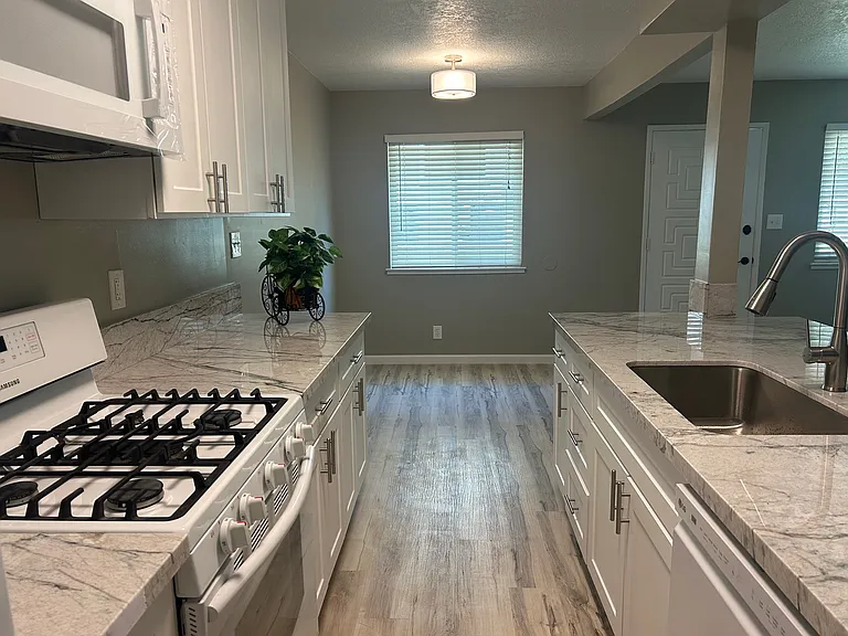 239 Macario Ct — Photo 9