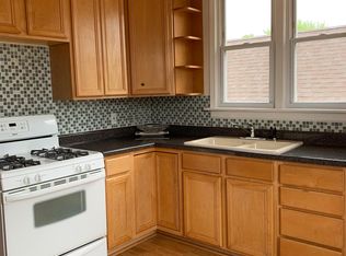 5825 W Cornelia Ave #2, Chicago, IL 60634