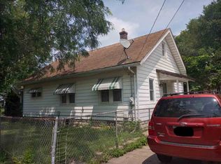 2003 18th Ave, Rockford, IL 61104