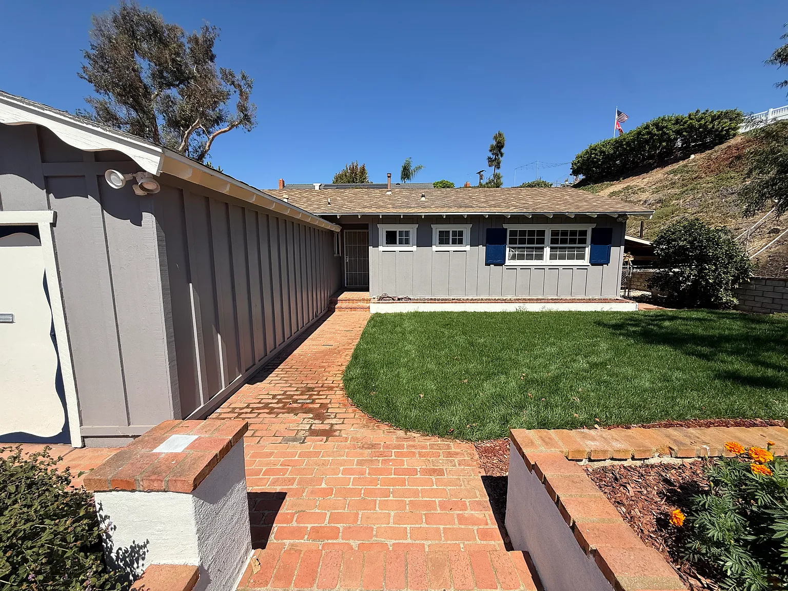 3 bed, 1326 sqft, $4,200 — Photo 4