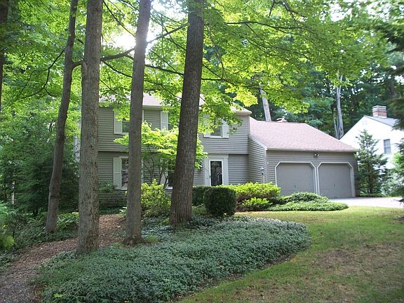 2nd image of 8737 Columbine Cir