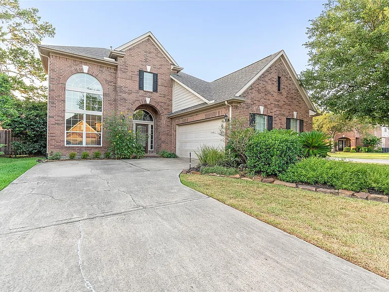 4302 Countryoaks Ct — Photo 1
