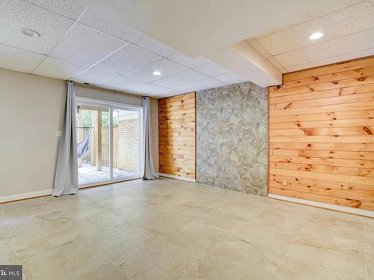 6341 Buffie Ct — Photo 28