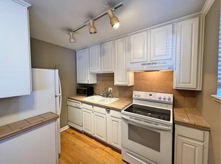 1242 N Gaylord St #104-1, Denver, CO 80206