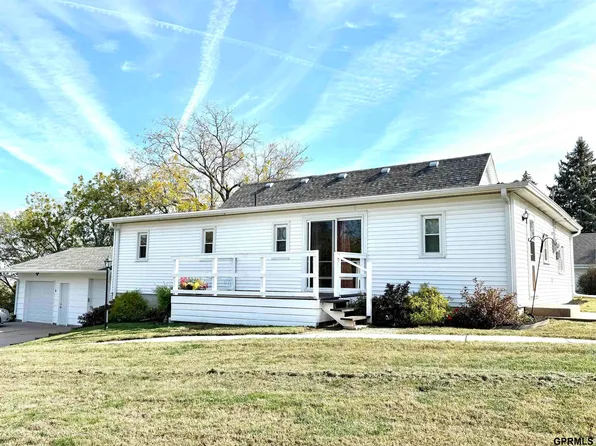 613 4th Ter, Nebraska City, NE 68410