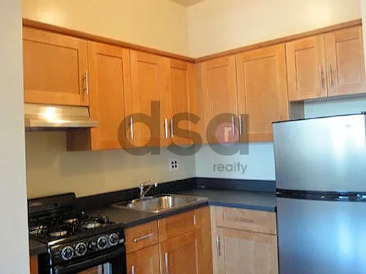 Rented by DSA Realty | media 17