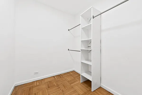 Rented by Douglas Elliman | media 14